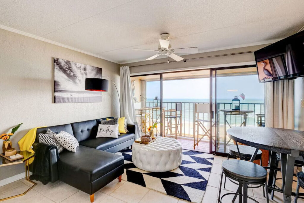 Facing the Beach/Boardwalk Top Floor Views!